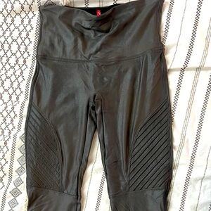 SPANX Compression Leggings